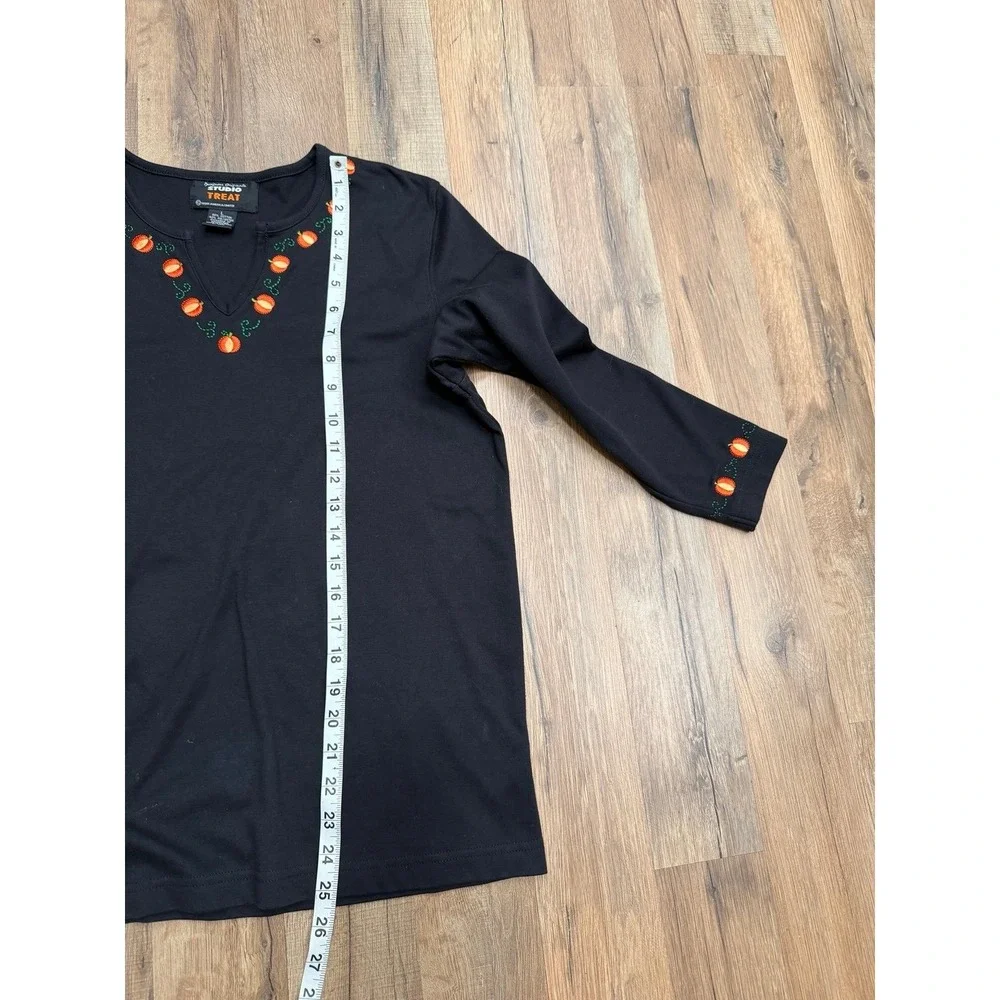 Design America Studio Treat Pumpkin Embroidered Black Top Women L Fall Halloween